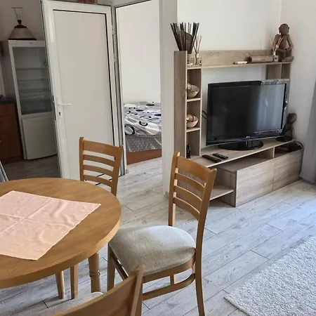 лятно изкушение Daire Balçık
